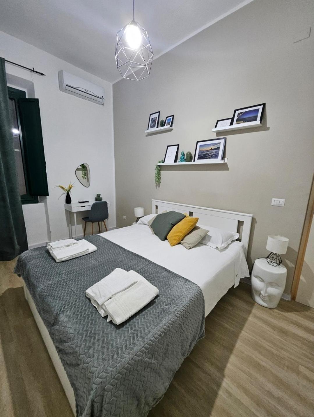 B&B Green Stazione Centrale E Centro Reggio Calabria Exterior photo
